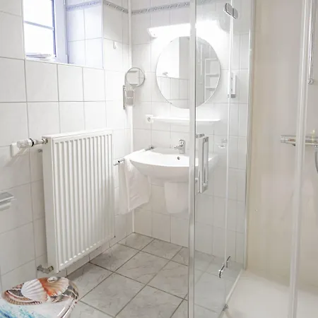 Ulftaler Schenke Hotell Burg Reuland